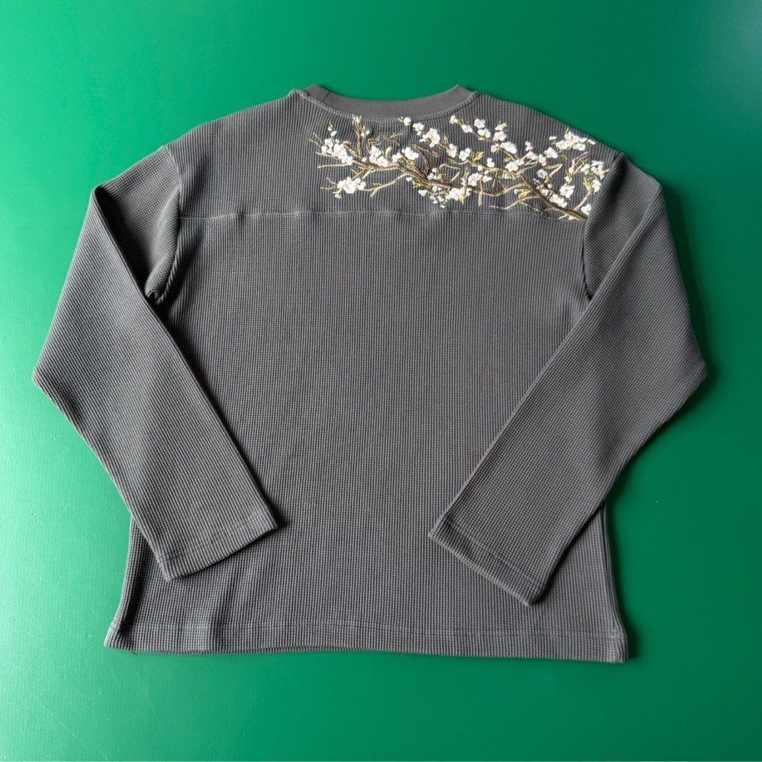 Embroidery Long-Sleeve